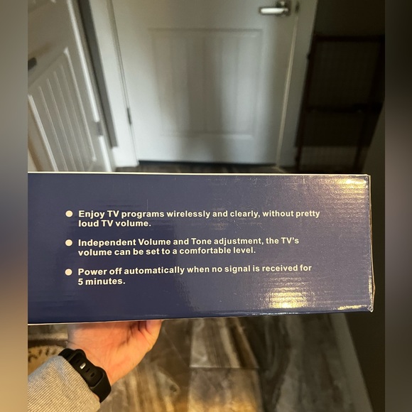 SIMOLIO WIRELESS TV SPEAKER - Picture 3 of 4